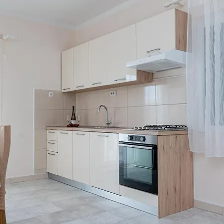 With Parking Space Kraj, Pasman - 819 Апартаменты Ткон