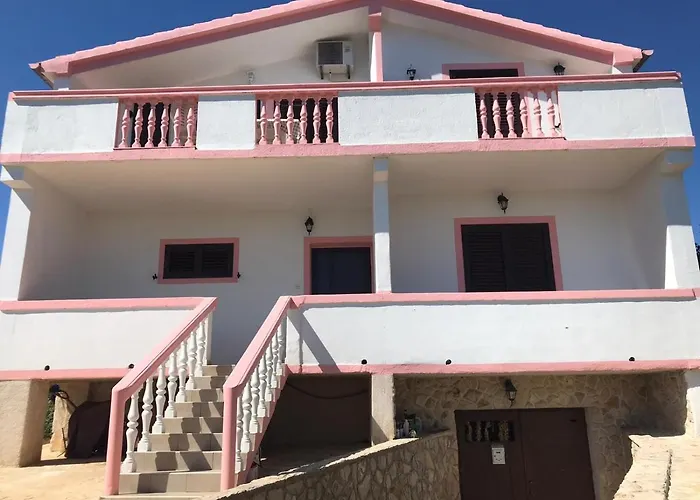 With Parking Space Kraj, Pasman - 819 * 트콘