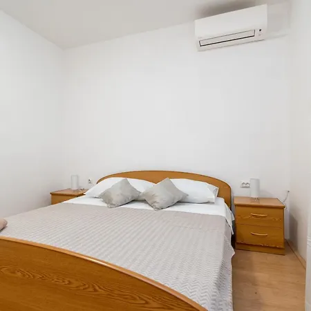 Appartement With Parking Space Kraj, Pasman - 819 Tkon