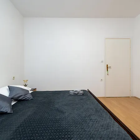 Appartement With Parking Space Kraj, Pasman - 819