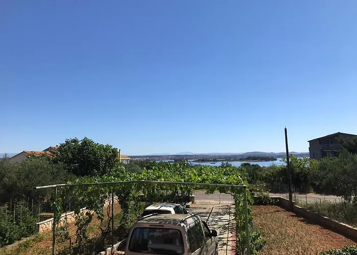 With Parking Space Kraj, Pasman - 819 Lägenhet *